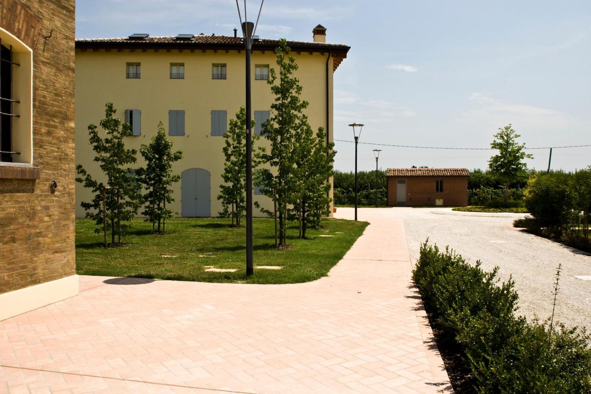 Hotel La Fornace San Vicenzo di Galliera Exterior photo